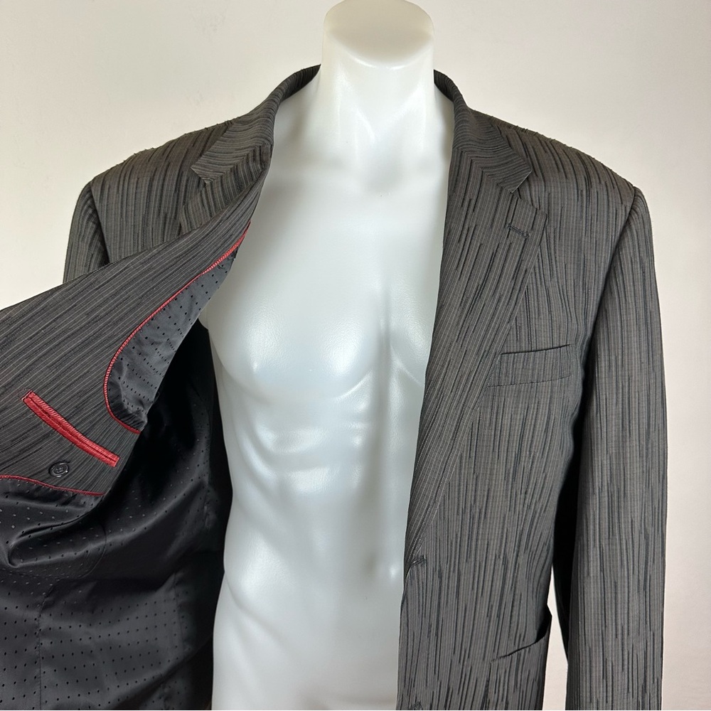 Haupt Bold Patterned Charcoal Striped Blazer